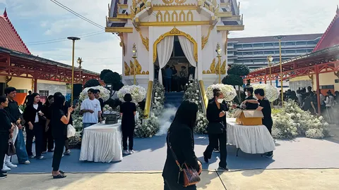 พ่อแม่รับร่าง เผาศพ "นัทปง" ไม่ติดใจในคดี "บิ๊ก" ร่วมอาลัย แก๊งเพื่อนด้วย