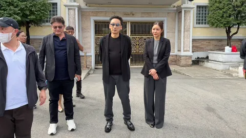 ราชทัณฑ์ยัน “ทักษิณ” ผู้ต้องขังเด็ดขาดชั้นกลาง “โอ๊ค” เข้าเยี่ยม ไม่ได้คุยปมยุบสภา