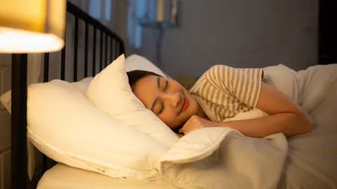 ฝันเห็นผู้หญิงแปลกหน้า สื่อถึงเรื่องใด จะได้รับโชคจริงหรือ