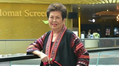 “สาวน้อย 100 ขวบ”