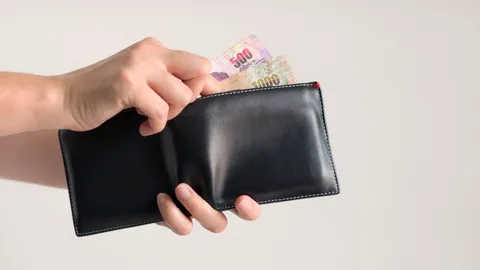 อัปเดตวันจ่าย เงินเดือนข้าราชการธันวาคม 2568 โอนเข้าบัญชีวันไหน เตรียมใช้จ่ายปีใหม่