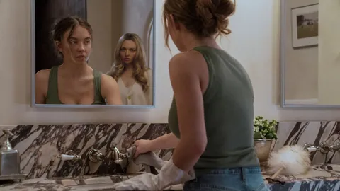 เรื่องย่อ The Housemaid (2025) สร้างจากนิยายขายดี ขึ้นแท่นหนังหักมุมแห่งปี