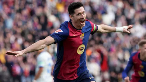 ลือสนั่น เลวานดอฟสกี้ เลือกทีมใหม่แล้ว หลังเตรียมอำลา บาร์เซโลน่า