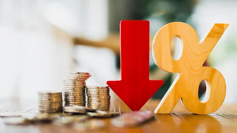 กนง. มีมติหั่นดอกเบี้ยนโยบายเหลือ 1.25% ต่อปี มีผลทันที พยุงไทยฝ่าวิกฤตเศรษฐกิจชะลอตัว