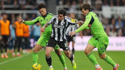 ผลบอลเมื่อคืน นิวคาสเซิ่ล ปราบ ฟูแล่ม เข้ารอบรองฯ ลีก คัพ อังกฤษ