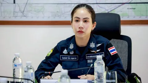 “ตั๊น จิตภัสร์” โบกมือลา ประชาธิปัตย์ จับมือ“คุณหญิงกัลยา - ดร.เอ้” ร่วมพรรค“ไทยก้าวใหม่”