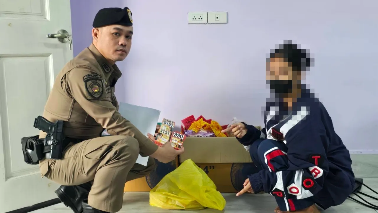 รวบแม่ข่ายหวยใต้ดินออนไลน์ “บ้านทรัพย์มหาศาล” เงินหมุนเวียนในระบบ 7.2 ล้านบาทต่อปี