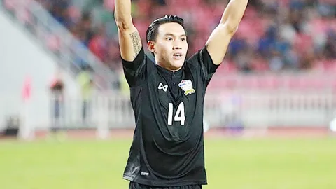 "ลีซอ" ธีรเทพ วิโนทัย สวนตรงๆ “ลบโพส–ขอโทษตามสูตร” ฉะตอนโพสต์ด่าไม่คิด