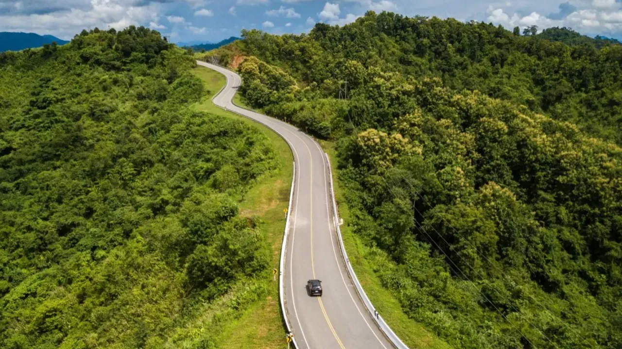  วิธีขับรถขึ้นลงเขาอย่างปลอดภัย ไปถึงภูเขาได้ทุกที่!