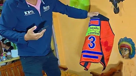 ไล่ล่าวิน จยย.มือมีด กะซวกนักท่องราตรี ดับสลดคาร้านโอเกะ