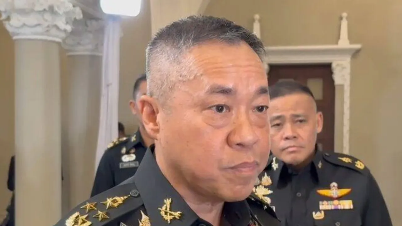 กอ.รมน. พร้อมดูแลประชาชนช่วงปีใหม่ หากพบโดรน-บุคคลต้องสงสัย แนะรีบโทรแจ้ง