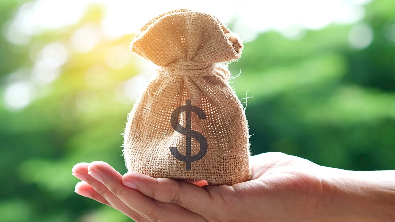 ดวงรวยส่งท้ายปี 3 วันเกิด เตรียมรับโชคใหญ่ เงินทองสะพัด ลาภลอยจากคนใกล้ตัว