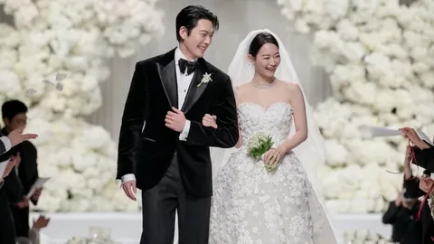 เปิดภาพ คิมอูบิน-ชินมินอา เข้าพิธีวิวาห์สุดหวาน บรรยากาศโรแมนติกมาก