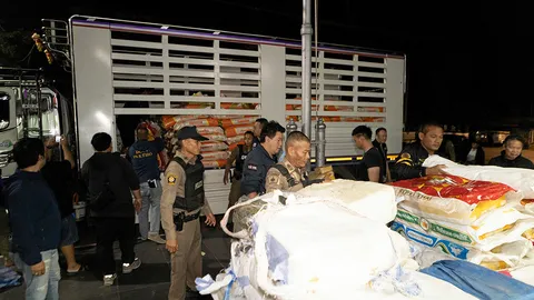 ยานรกมโหฬาร ซุกรถขนข้าวสาร ตำรวจ ปส.แกะรอยเจอ