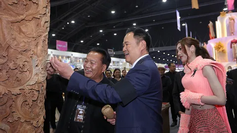 นายกฯชื่นชม เปิด "โอทอป" ของดี 2.5 พันบูธ ชูภูมิปัญญาไทย งานจัดถึง 28 ธ.ค.