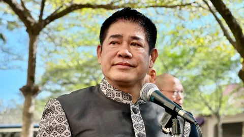 “ธรรมนัส” ชี้การเมืองต้องกล้าได้กล้าเสีย แคนดิเดตนายกฯ กล้าธรรม คนเดียวพอ