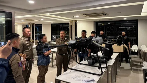 คุมตัว 4 ผู้ต้องสงสัย บินโดรนป่วนสนามบินสุวรรณภูมิ ยึดของกลาง 10 ลำ เร่งขยายผล
