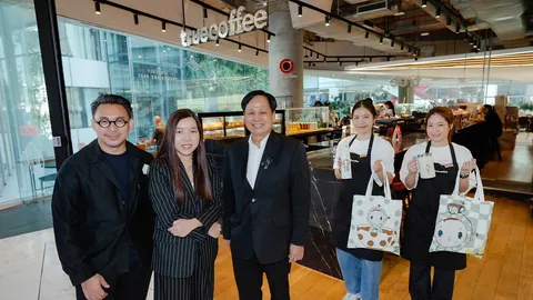 ทรูคอฟฟี่ x ครูปาน เปิดคอลเลกชัน “Art of Coffee, Art of Giving” เปลี่ยนทุกงานศิลป์เป็นพลังการให้