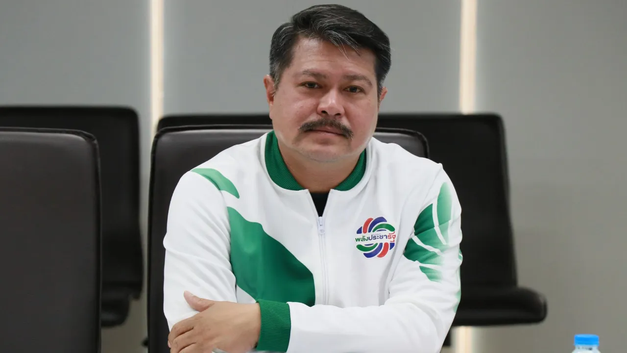 “วัน อยู่บำรุง” ลา พปชร. ขอเว้นวรรคลงสมัคร สส. ขอบคุณ “ลุงป้อม” ที่เอ็นดู