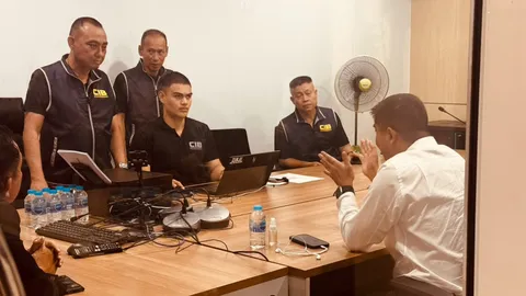 "บิ๊กโจ๊ก" เข้าพบ บก.ปปป. หลังถูกบุกค้น 11 จุด ปมนำทอง 246 บาท ติดสินบนบุคคลใน ป.ป.ช.