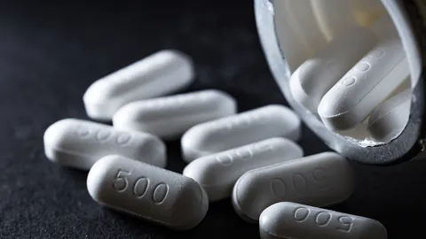 พาราเซตามอลที่ ดูปลอดภัยที่สุด ระวังอย่าใช้ผิด ใช้มาก รวมทั้งตอนท้อง (ตอน 1)