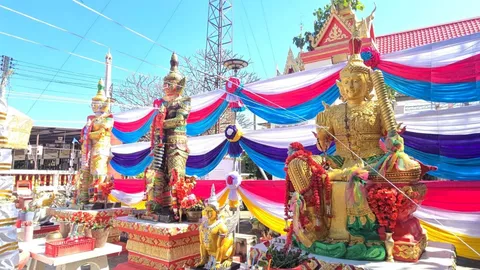 ส่องเลขเด็ด 2/1/69 พิธีสวดภาณยักษ์-อาบน้ำมนต์รัตนสุวรรณ เสริมสิริมงคลส่งท้ายปี