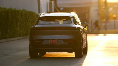 ZEEKR แนะนำ 7 เทคนิคขับ "รถยนต์ไฟฟ้า" ทางไกลให้ปลอดภัยตลอดเส้นทาง