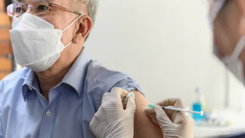 ของขวัญปีใหม่ 2569 ขยายฉีดวัคซีนไข้หวัดใหญ่ทั้งปี - เสริมสิทธิผู้ประกันตน ม.40