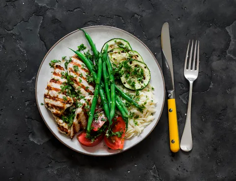 ปีใหม่ ร่างใหม่ วางแผนมื้ออาหารสุขภาพง่ายๆ เริ่มต้นปี 2026 ให้หุ่นปังกว่าเดิม