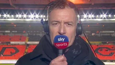 แมนยู แพ้แน่"ซัตตัน" ทำนายผลบอล พรีเมียร์ลีก 10 คู่ สัปดาห์นี้