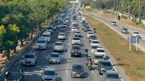 "สายเอเชีย" ขาเข้ากรุงเทพฯ รถแน่นเต็มทุกช่องจราจร เคลื่อนตัวช้าสลับหยุดนิ่ง