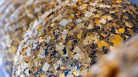 “ฝังลูกนิมิต” ความเชื่อเป็นบุญใหญ่ ปัดเป่าเคราะห์ ช่วยให้สิ่งอัปมงคลหลุดไป?