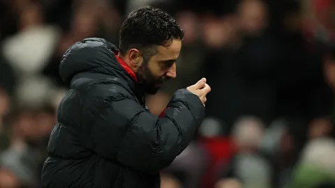 ถูกใจหรือไม่ควร "คาร์ราเกอร์" คอมเมนต์ถึง "อโมริม" หลังเฉ่งบอร์ดบริหาร "แมนยู" กลางวงแถลงข่าว