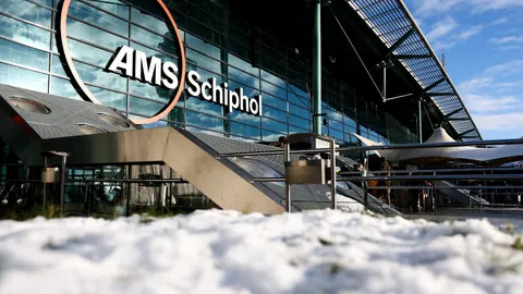 หิมะตกหนักป่วนยุโรป ดับแล้ว 6 ศพ ยกเลิกเที่ยวบินนับร้อย