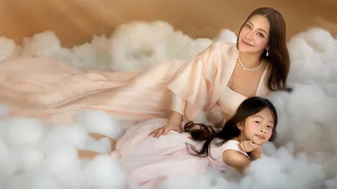 “นาตาลี” เล่าโมเมนต์ถ่ายภาพธีมนางฟ้าคู่ “น้องนาตาชา” เอนจอยสุดๆ ยิ่งใกล้คลอด ยิ่งตื่นเต้น 