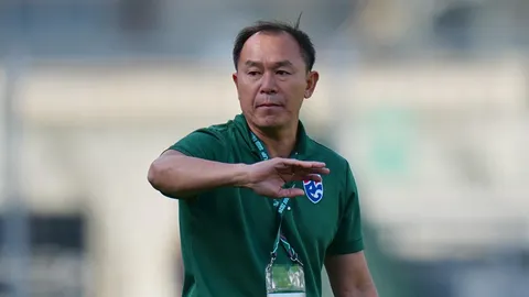 บทเรียนราคาแพง! "โค้ชวัง" เปิดใจกรณี ทีมชาติไทย U23 โดนใบแดง-จุดโทษ