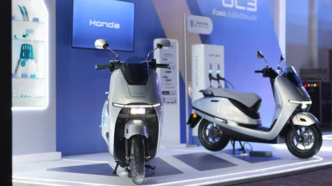 จักรยานยนต์ฮอนด้า เปิดตัวมอเตอร์ไซค์ไฟฟ้า New Honda UC3 ราคา 132,600 บาท