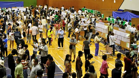 พลังคนไทยใช้สิทธิ “กาบัตร” เอาชนะทุจริตเลือกตั้ง : กกต.หย่อนมาตรฐาน ต้านเงินเทาซื้อเสียง