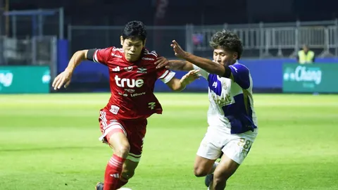 ผลบอลไทยลีก ทรู แบงค็อก ไล่เจ๊า พลังกาญจน์ เอฟซี เข้าโครงการคนละแต้ม