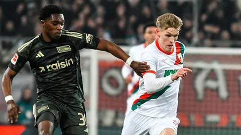 ผลบอลวันนี้ เอาก์สบวร์ก โดน อูนิโอน เบอร์ลิน 10 คน ไล่เจ๊าทดเจ็บ ศึกบุนเดสลีกา