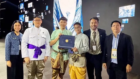 รอบรั้วการตลาด : เยาวชนไทยพาโครงการปลูกข้าวคาร์บอนต่ำคว้ารางวัลใหญ่ที่ UAE