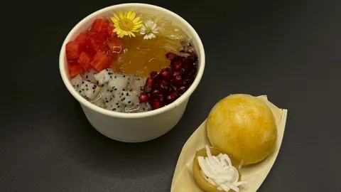 ปลุกเศรษฐกิจฐานรากด้วย "ดีไซน์" เปิดวาร์ป 5 ร้าน Local Treasures ที่ยกของดีทั่วไทยมาไว้กลางกรุง