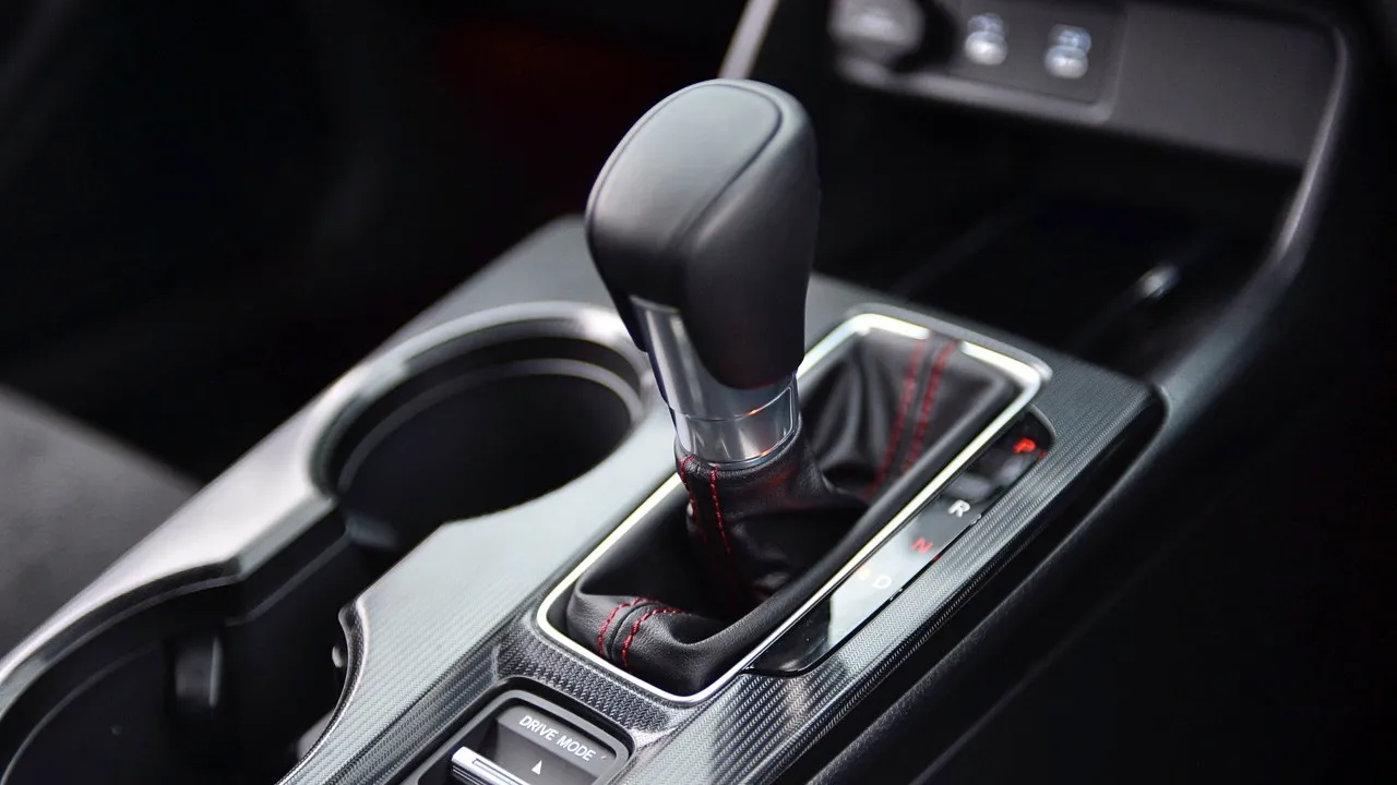 เทคนิคการใช้เกียร์อัตโนมัติ