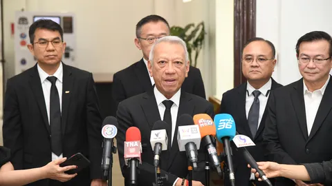 “พิพัฒน์” สั่งเร่งเยียวยาเหตุเครนถล่มทับรถไฟ สั่งประกันภัยจ่ายผู้เสียชีวิตทันที