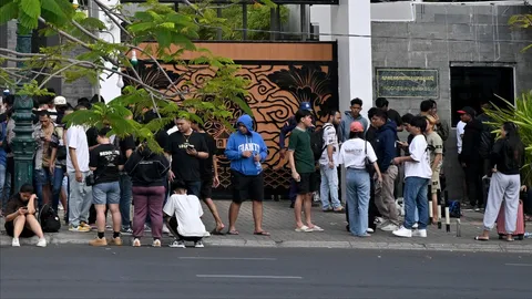 แก๊งสแกมเมอร์ในกัมพูชา แห่ปล่อยชาวต่างชาติ หลัง เฉิน จื้อ โดนจับ