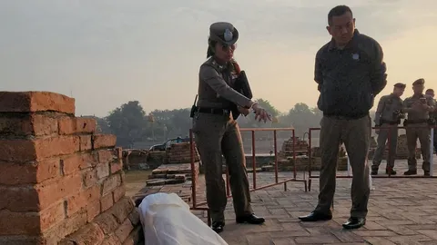 สาวใหญ่เครียดธุรกิจ กรีดข้อมือดับอนาถ! คา "วัดไชยวัฒนาราม" สั่งเสียขายของใช้หนี้