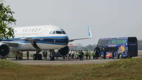 ชายแดนแม่สอด เริ่มส่งกลับจีนเทาอีกล็อต วันละ 6 เที่ยวบิน 20-23 ม.ค. 69