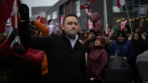 ผู้นำกรีนแลนด์ กำลังเตรียมรับมือเผื่อสหรัฐฯ โจมตีทางทหาร