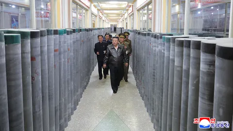 ปธน.เกาหลีใต้เตือน เกาหลีเหนือผลิตวัสดุนิวเคลียร์ได้พอสร้างอาวุธปีละ 10–20 ลูก