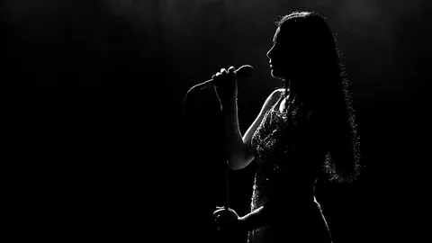 สะเทือน ค่ายเพลงยักษ์ใหญ่ปรับโครงสร้าง 5 ชาติรวมไทย “ศิลปิน” ถูกลอยแพเพียบ